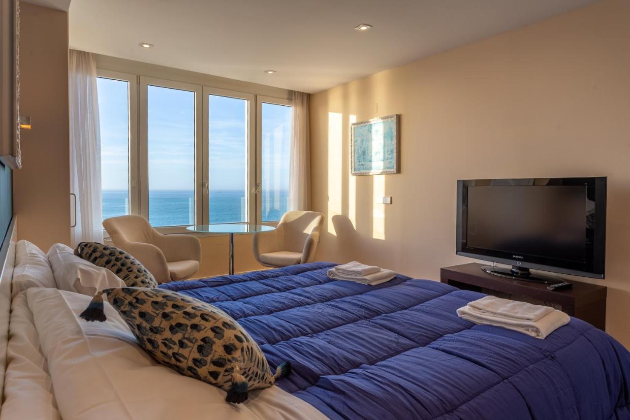 Pacifico Family Home By Cadiz4Rentals Luaran gambar